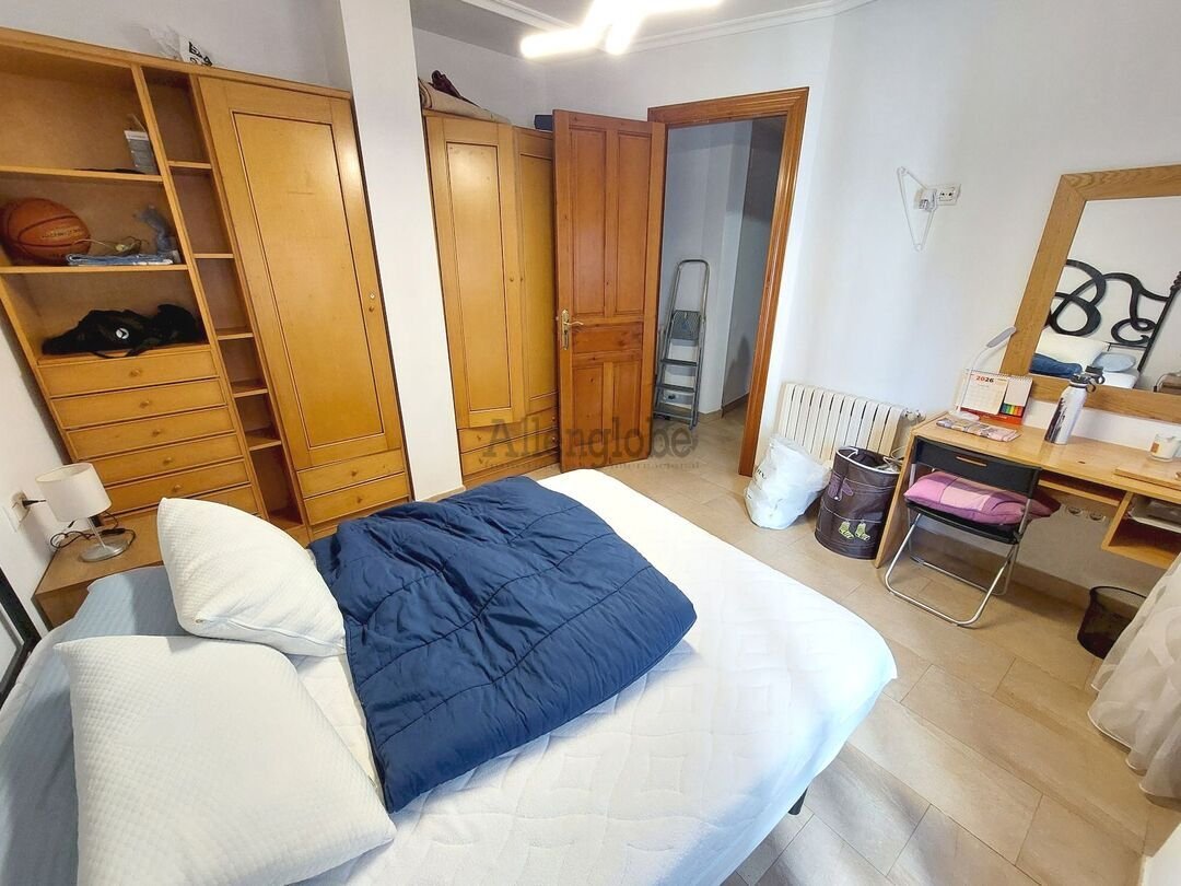 Piso de 75 m² en Oviedo
