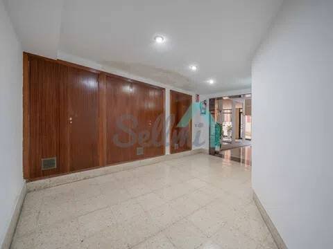 Piso de 89 m² en Oviedo