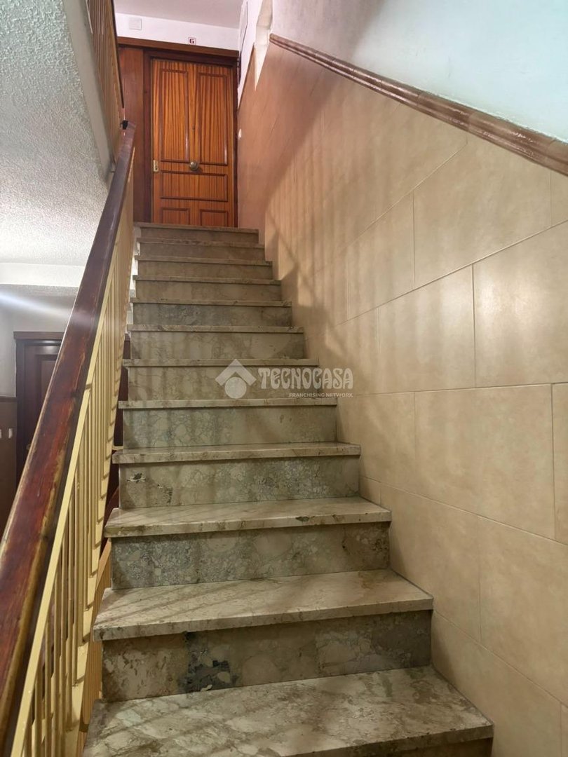 Piso de 79 m² en Granada