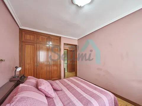 Wohnung 142 m² in Oviedo