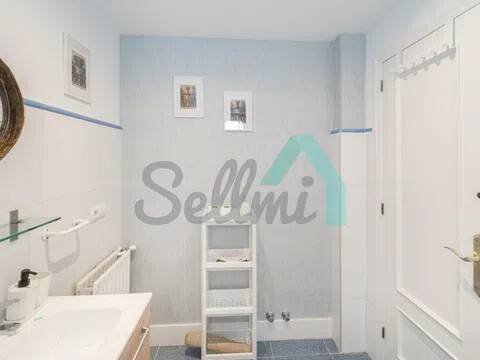 Piso de 43 m² en Oviedo