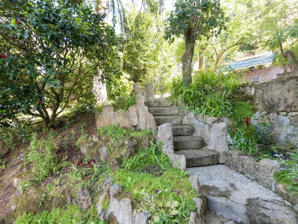 Casa de 400 m² en Redondela