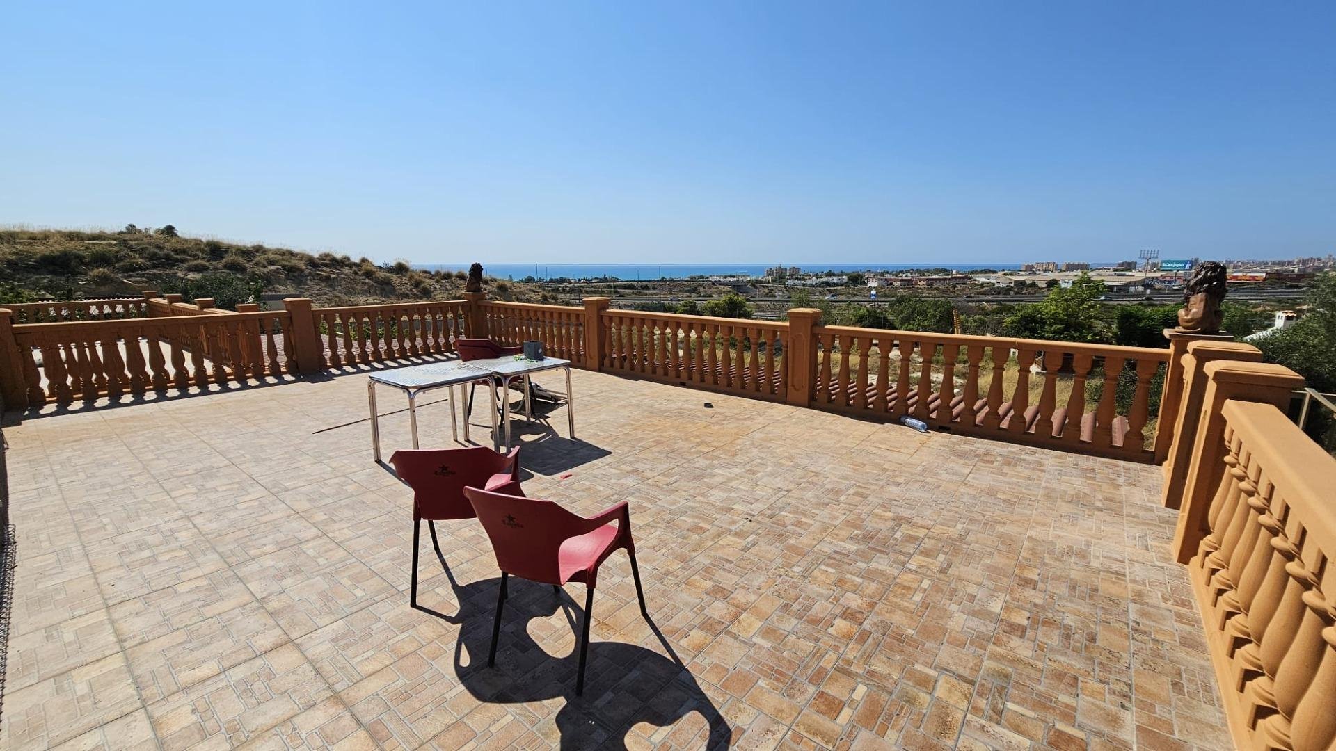 Casa de 130 m² a el Campello