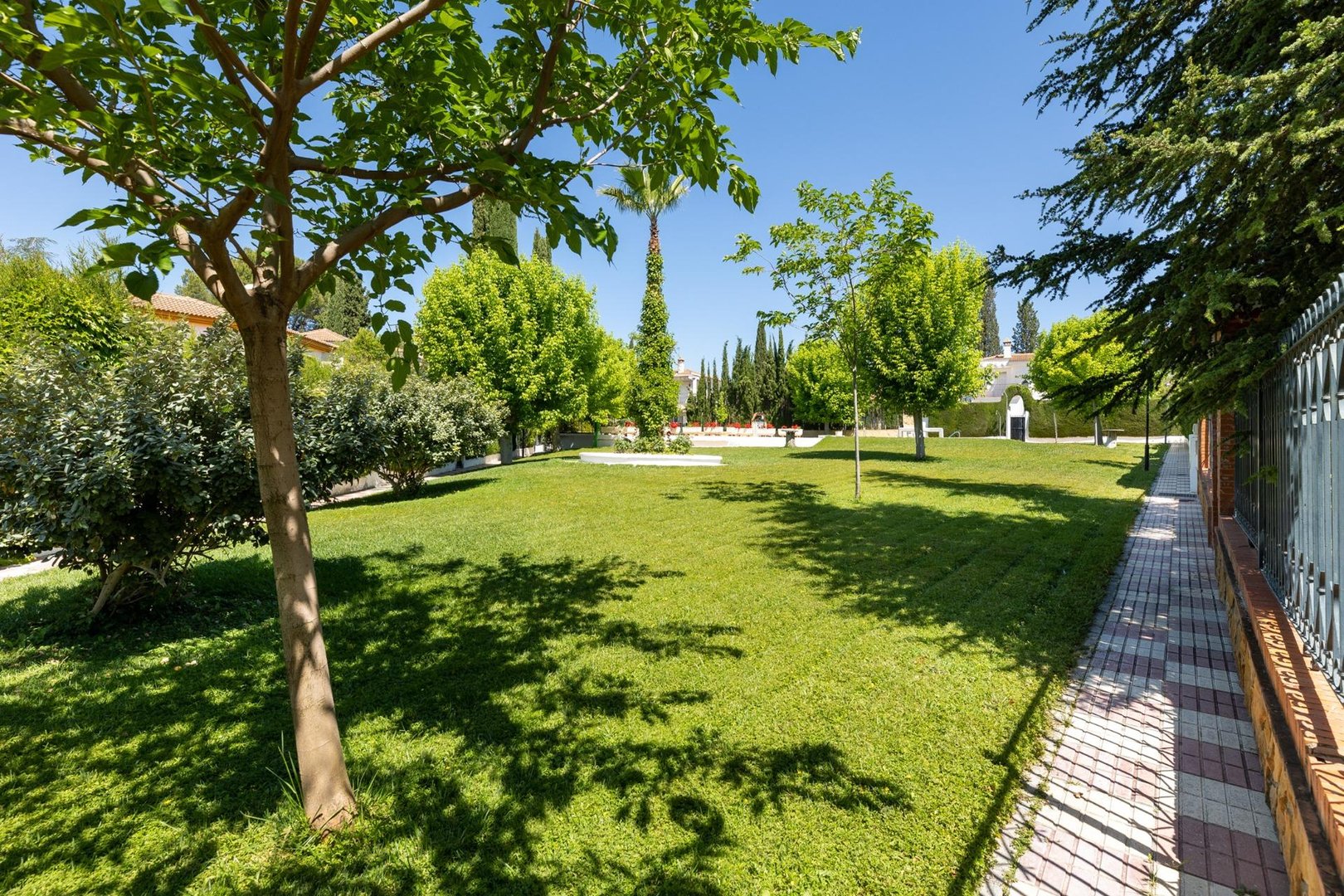 Maison 231 m² à Albolote