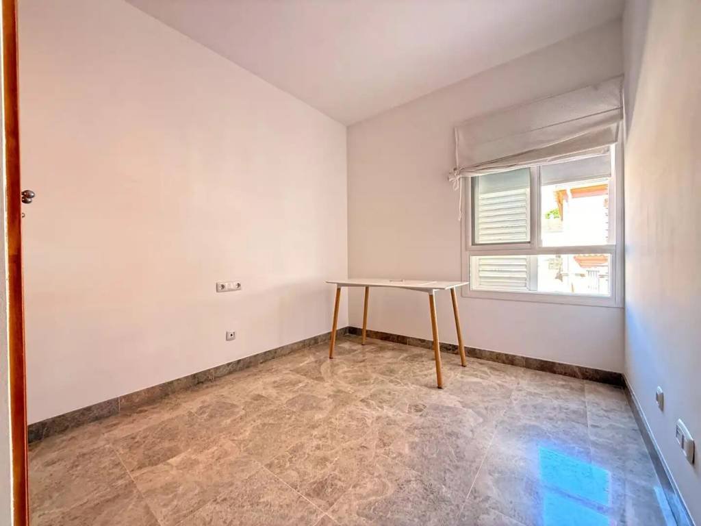 Casa de 151 m² a Tomares