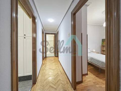 Pis de 112 m² a Oviedo