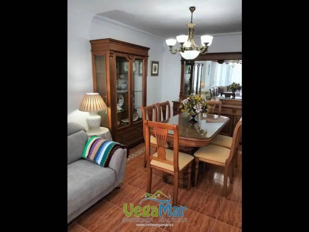 Wohnung 90 m² in Almuñécar