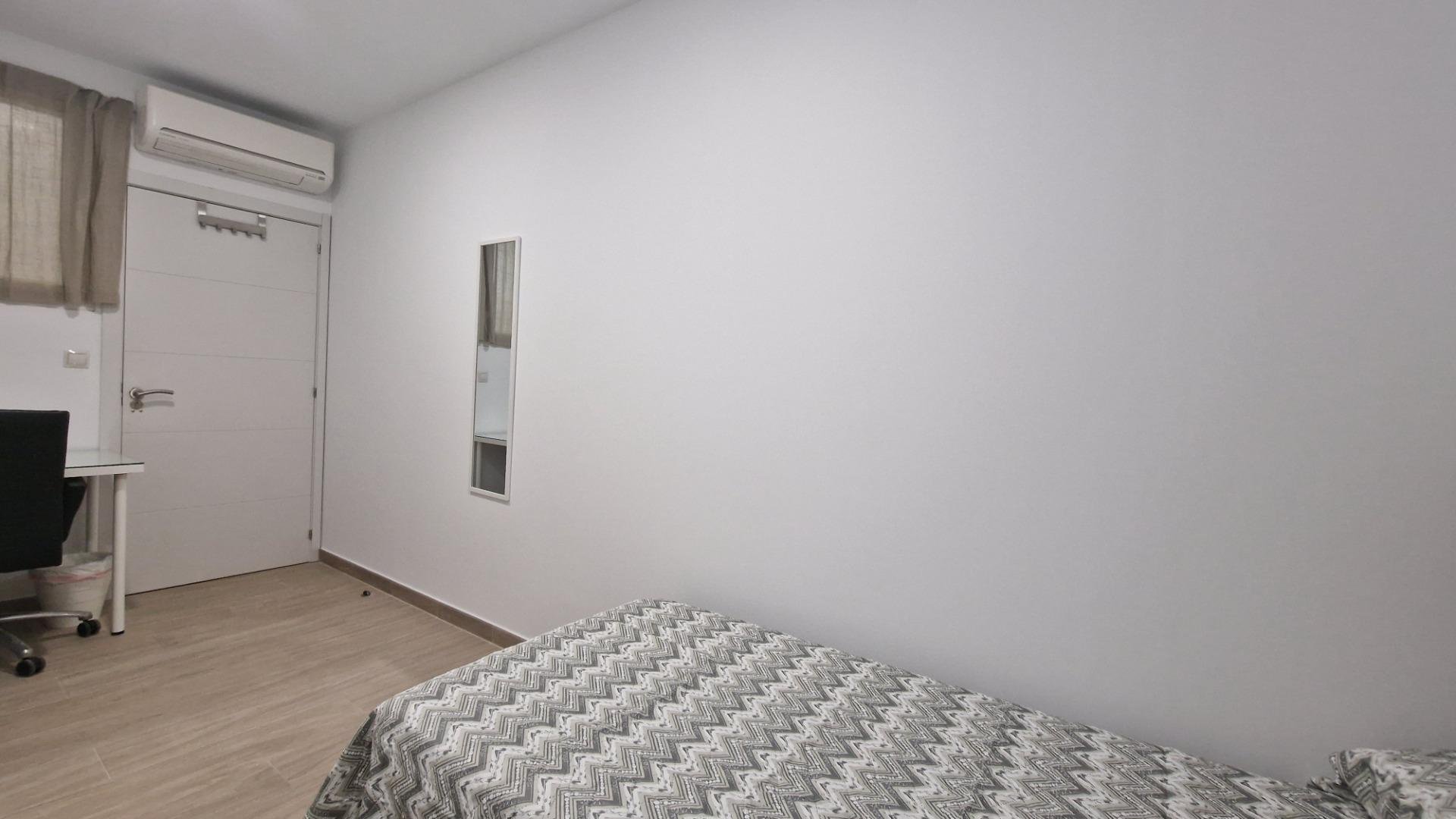 Quarto 15 m², Málaga