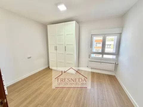 Piso de 87 m² en Oviedo