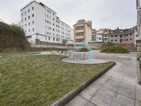 Piso de 57 m² en Oviedo