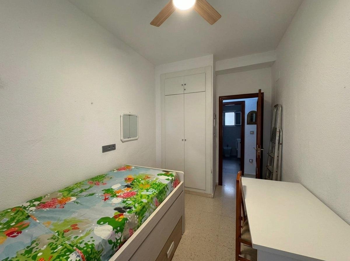 Piso de 84 m² en Cádiz