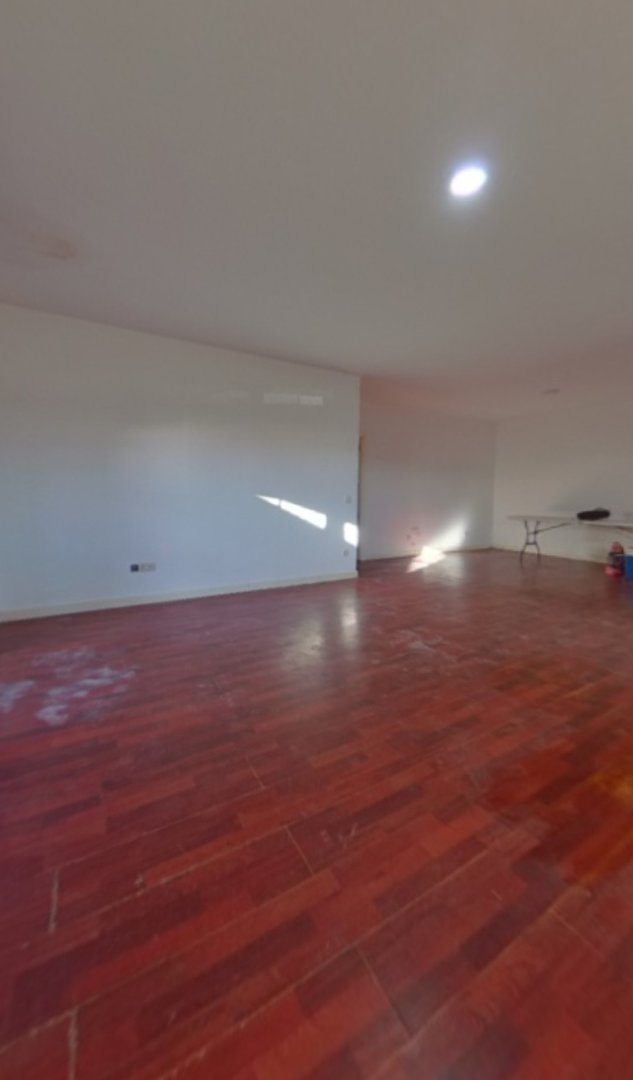Piso de 236 m² en Novés