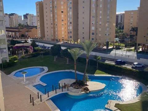 Piso de 100 m² en Alicante