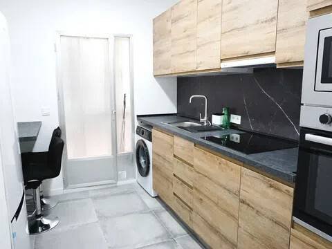 Habitación 93 m², Ávila