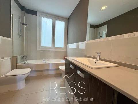 Piso de 95 m² en San Sebastián