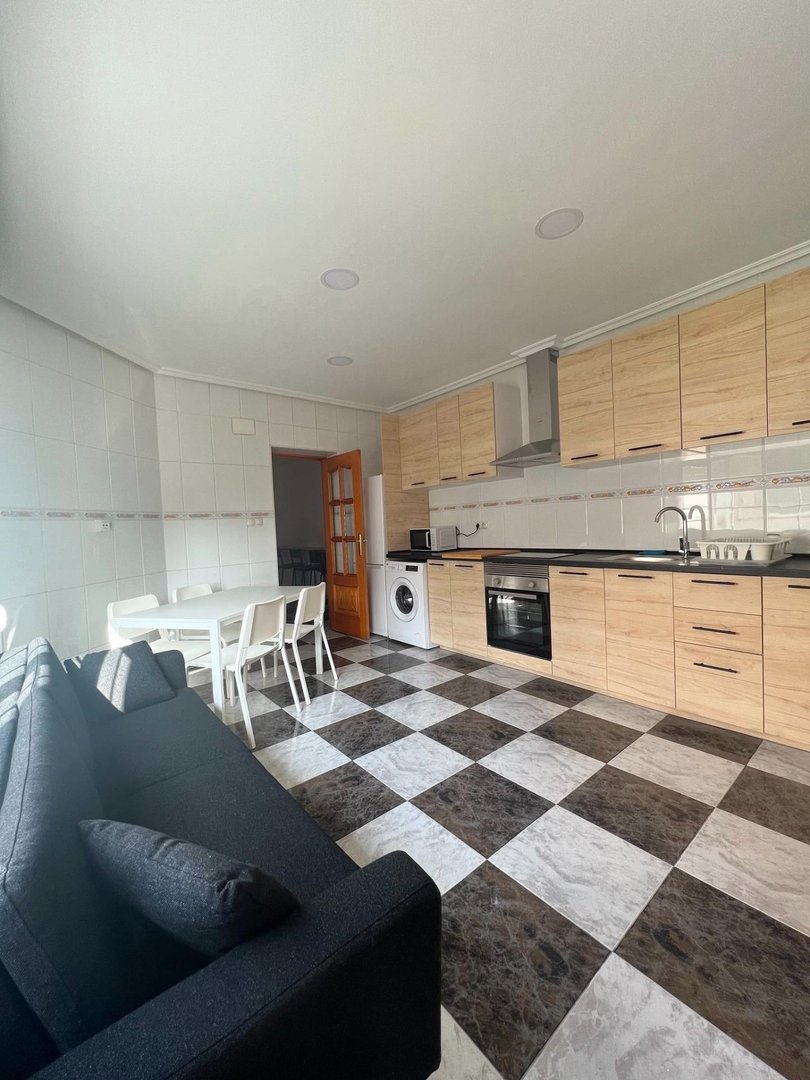 Habitación 95 m², Murcia