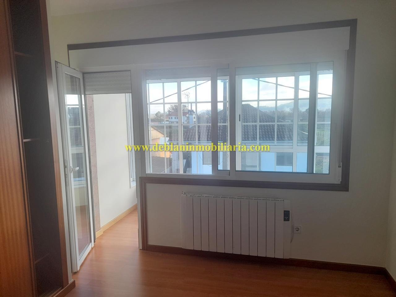 Piso de 90 m² en Tui