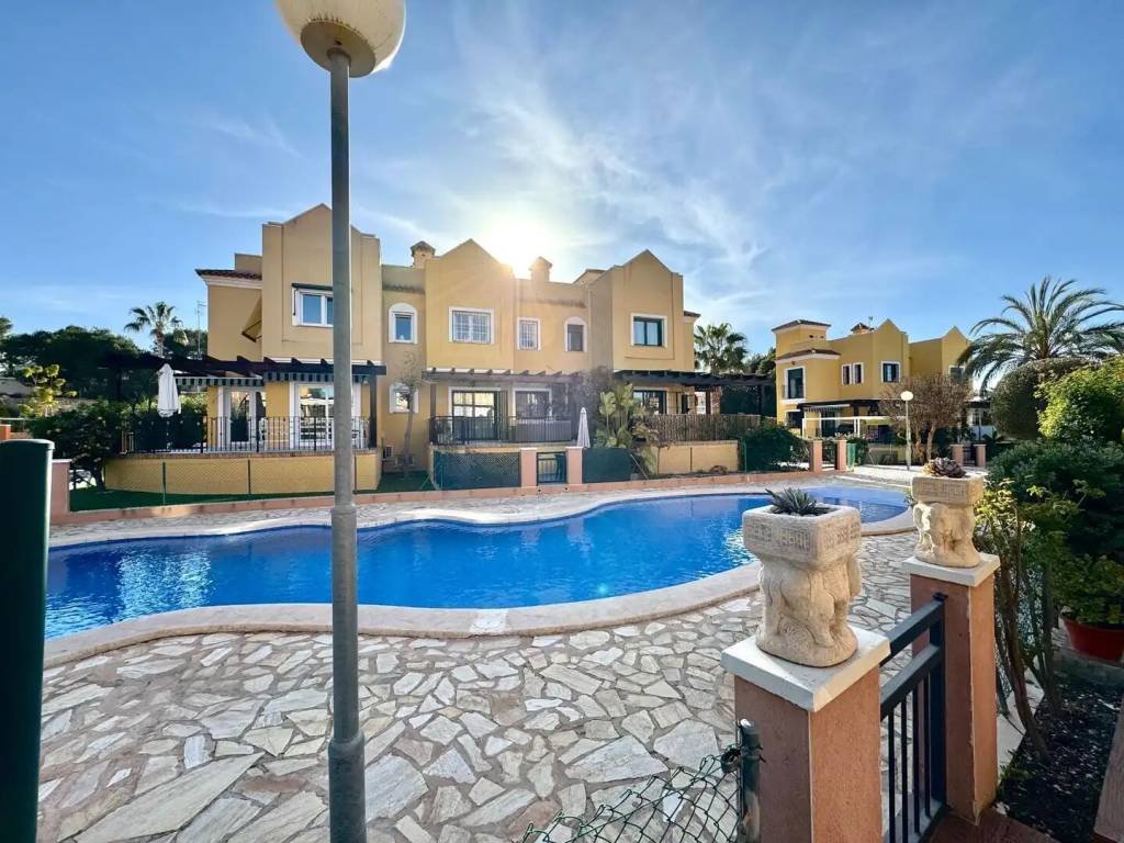 Casa de 115 m² en Orihuela