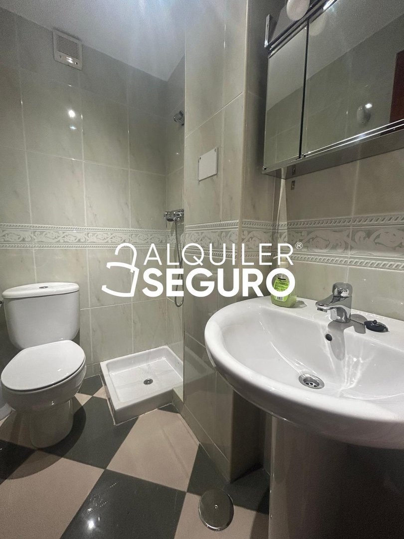 Piso de 100 m² en Granada