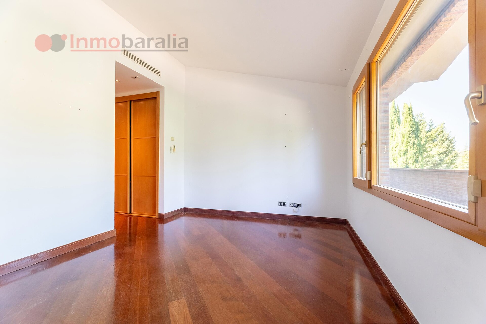 Pis de 800 m² a Pozuelo de Alarcón