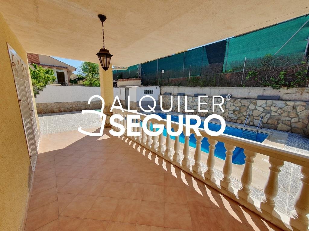 Casa de 230 m² en Batres