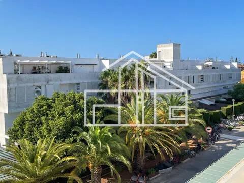 Piso de 100 m² en Rota