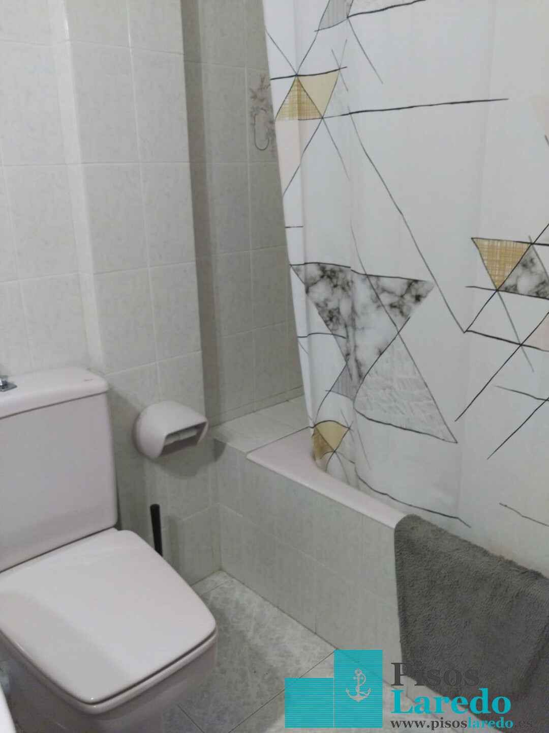 Piso de 60 m² en Laredo