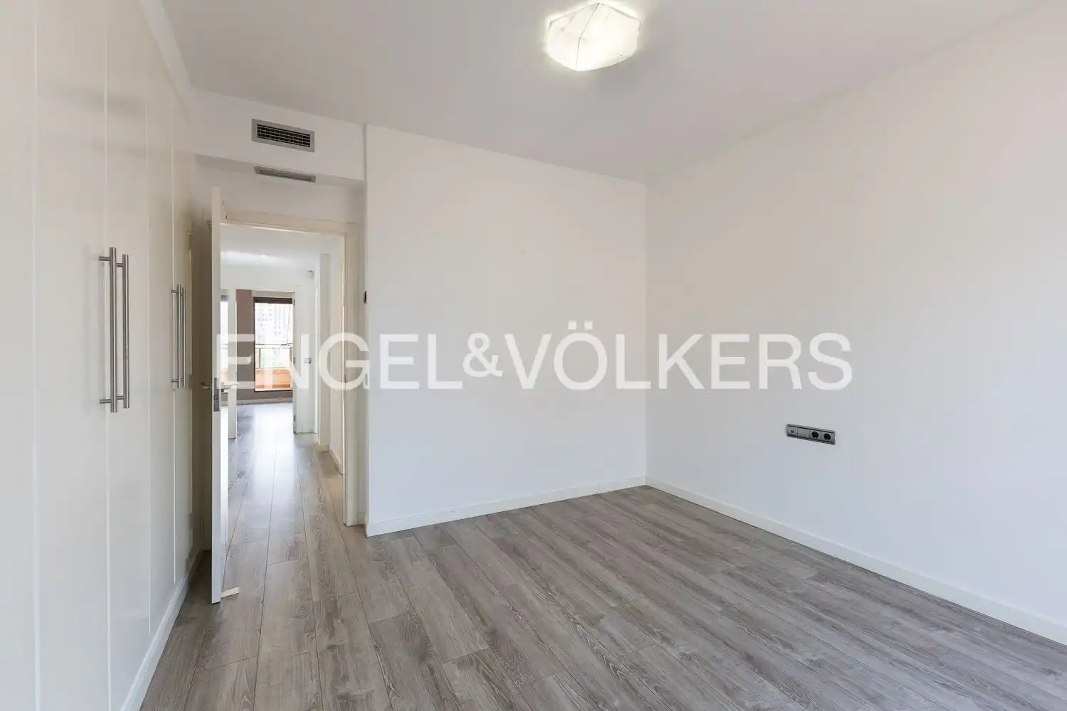 Wohnung 152 m² in Valencia