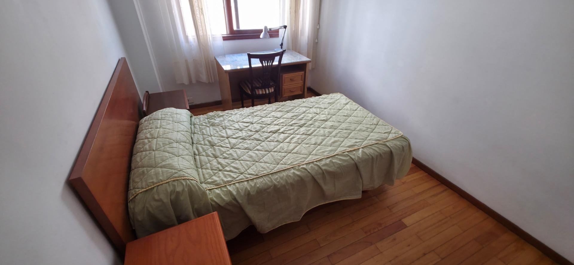 Piso de 108 m² en Santiago de Compostela