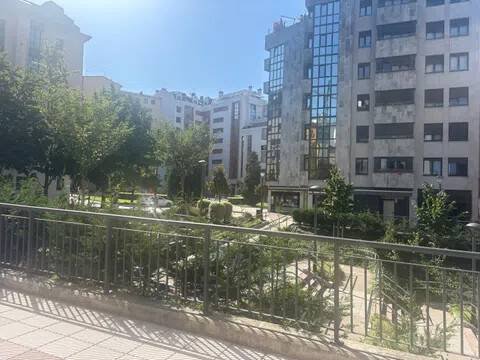 Piso de 89 m² en Oviedo