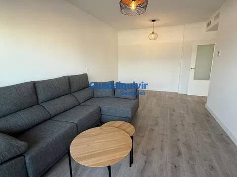 Piso de 101 m² en Dos Hermanas