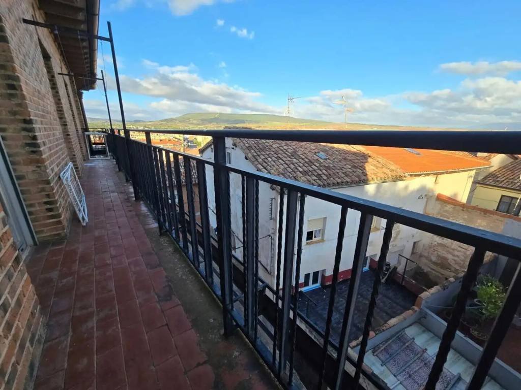 Wohnung 121 m² in Navarrete