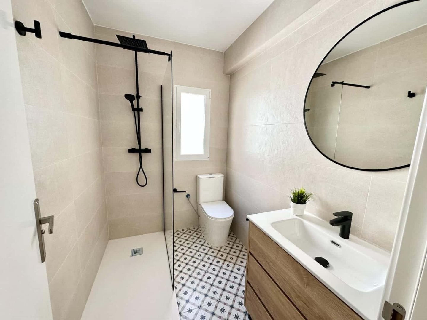 Chambre à louer, Valence