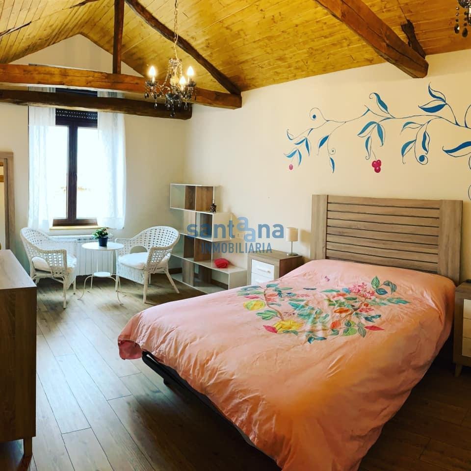 Casa de 140 m² en Villaturiel
