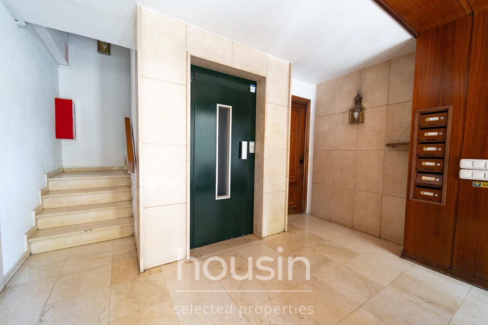 Piso de 100 m² en Sevilla