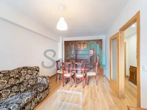 Piso de 85 m² en Oviedo
