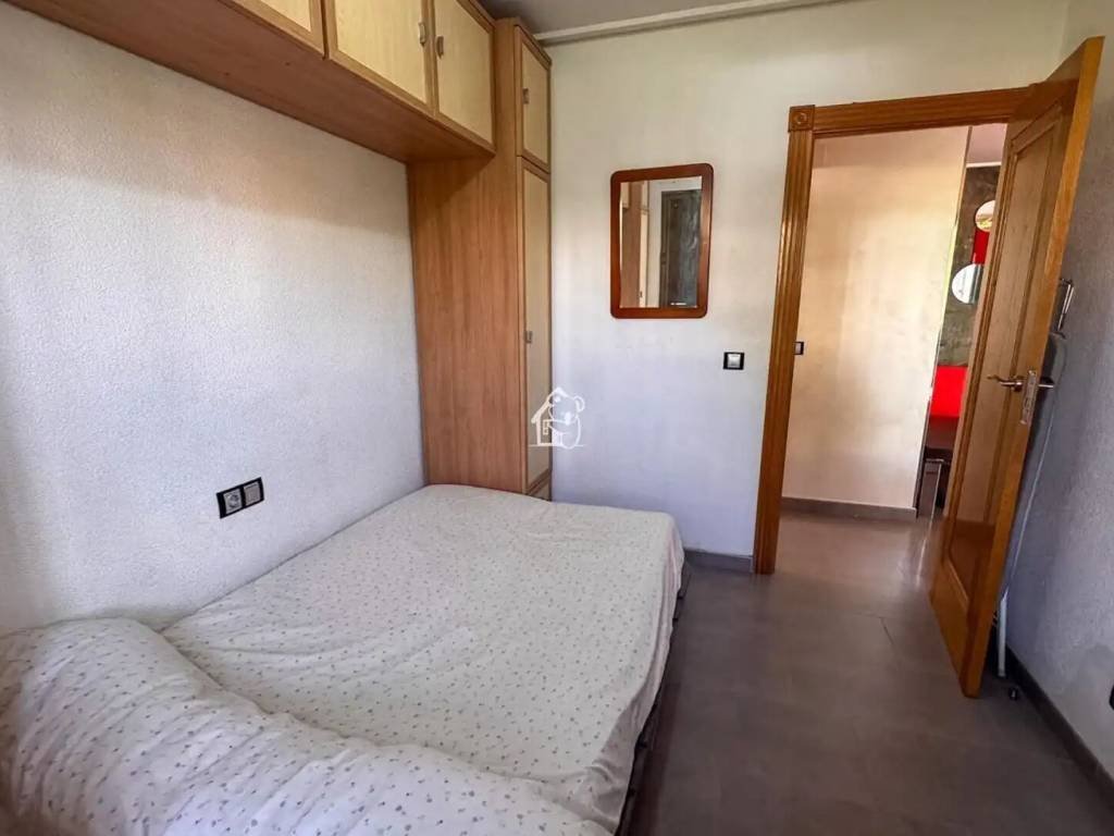 Casa de 90 m² a Oriola