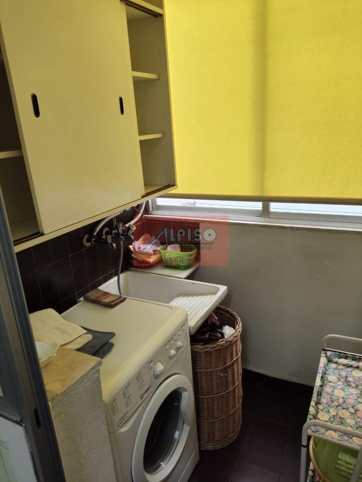 Piso de 93 m² en Ourense