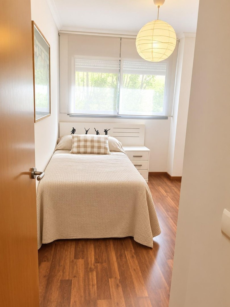 Flat 1027 m² in Aldaia