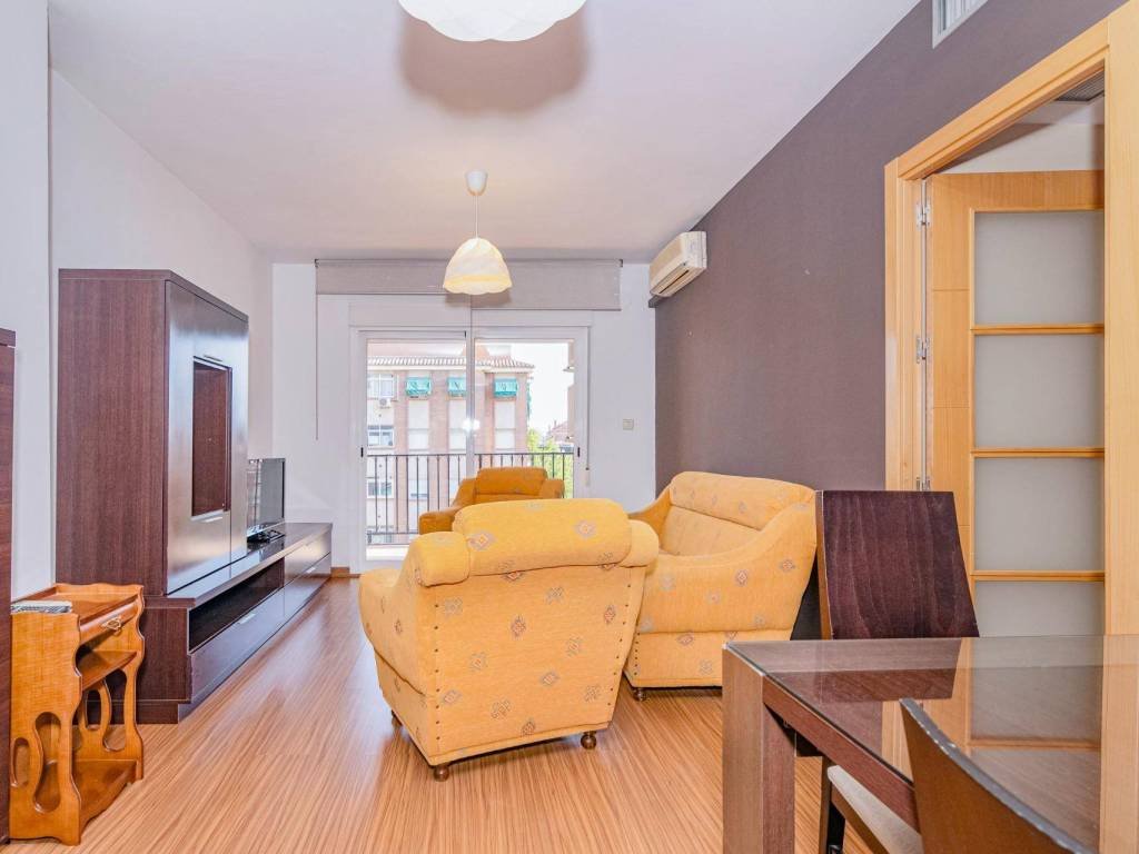 Piso de 115 m² en Granada