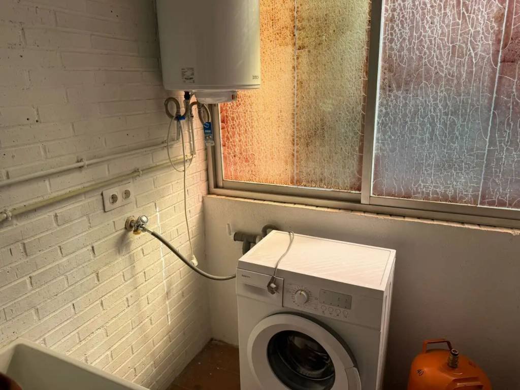 Piso de 90 m² en Granada