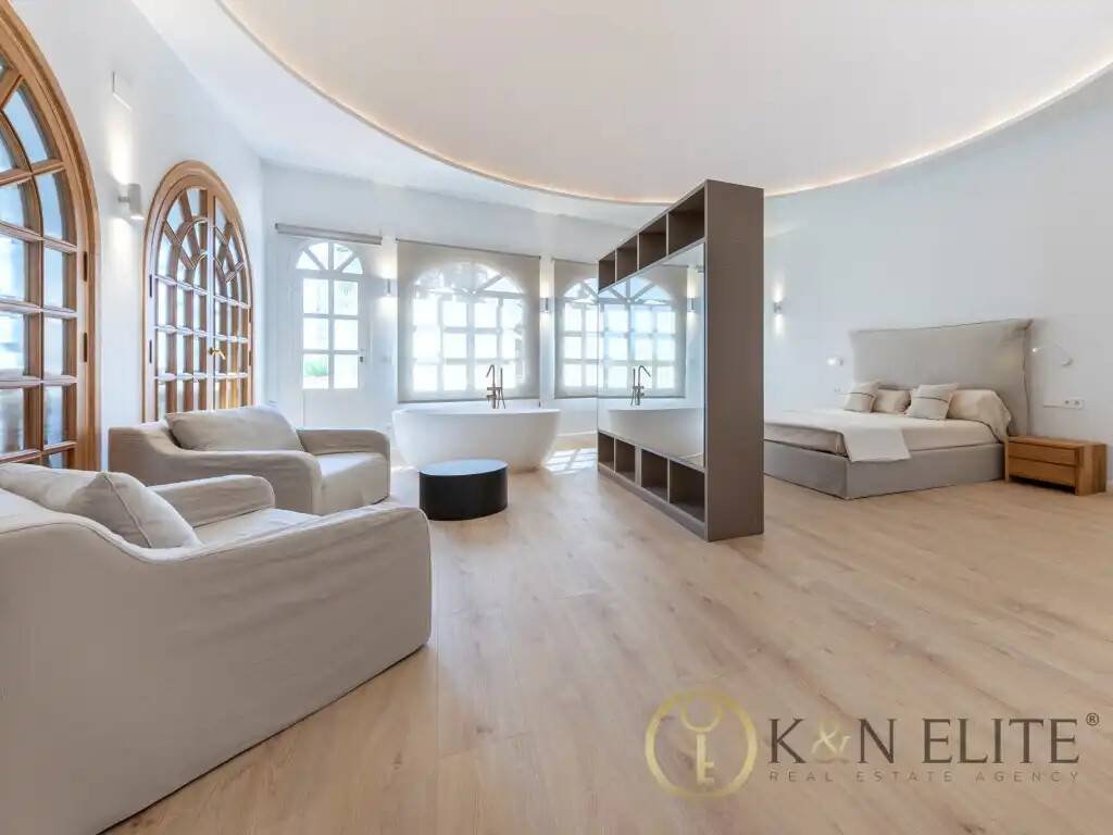 Casa de 1290 m² en Alicante