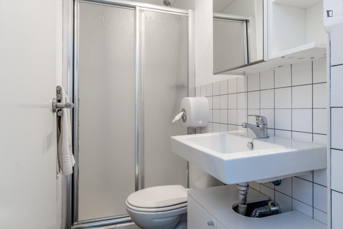 Room for rent, Granada