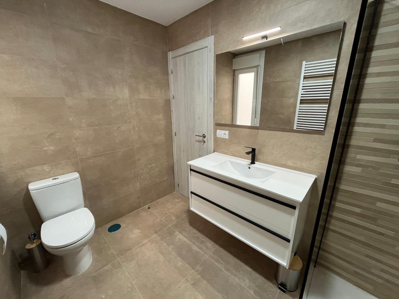 Habitación 123 m², Ponferrada