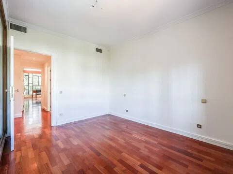 Квартира 210 м² в Мадриде