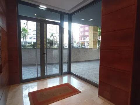 Piso de 93 m² en Oviedo