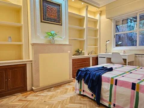 Habitación 250 m², Madrid