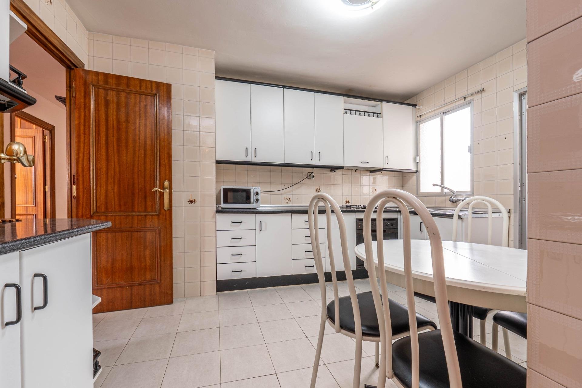 Habitación 126 m², Granada