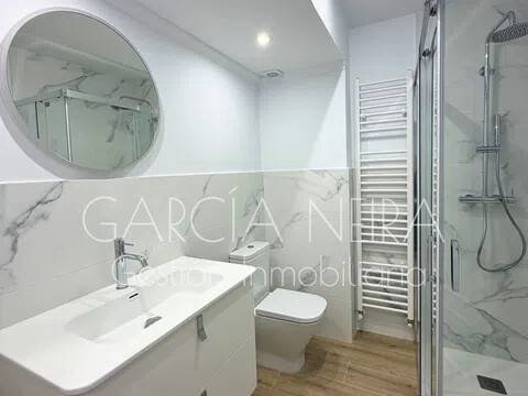 Piso de 78 m² en Oviedo