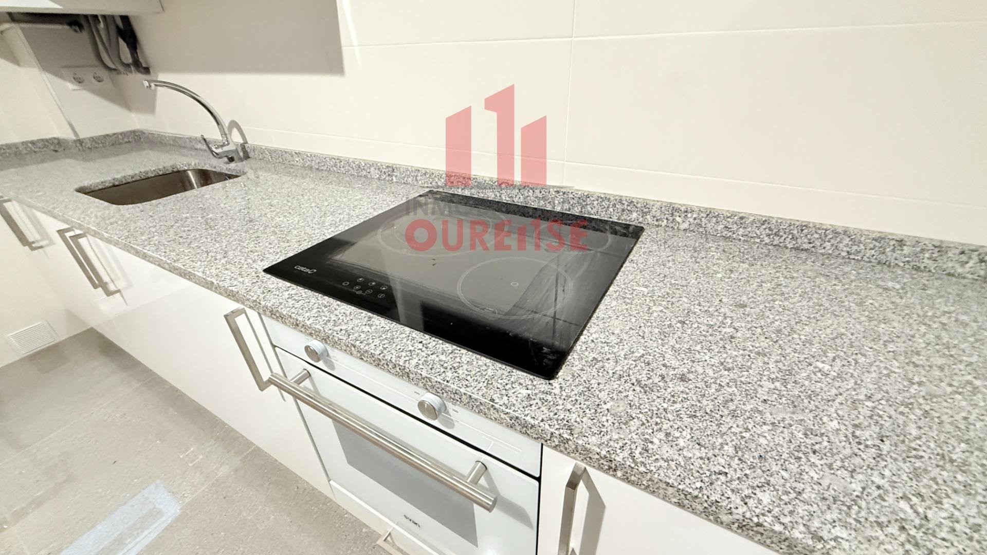 Piso de 93 m² en Ourense